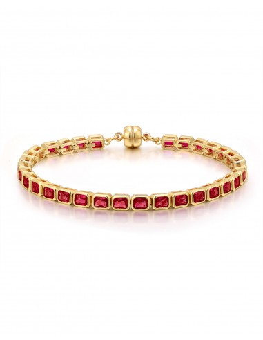 Bezel Emerald Ballier Bracelet- Ruby Red- Gold est présent 