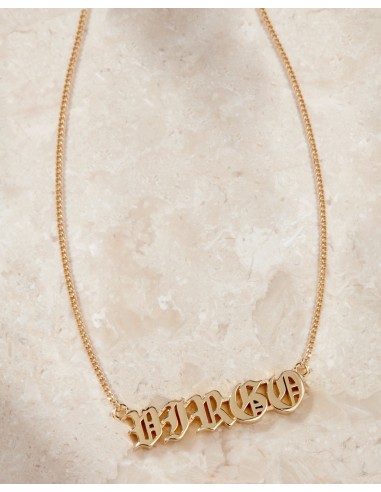 The Nameplate Necklace [Old English] Toutes les collections ici