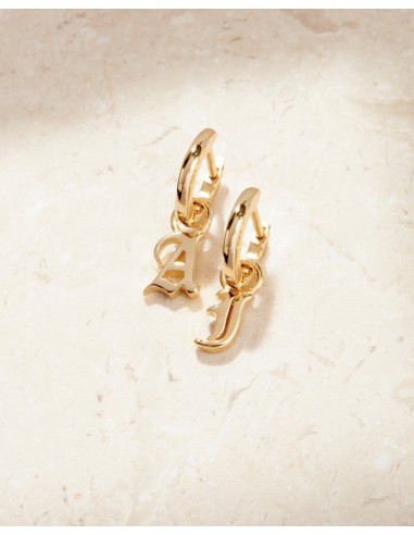 The Plain Metal Hoops with Initial Charms [Old English] pas cher chine