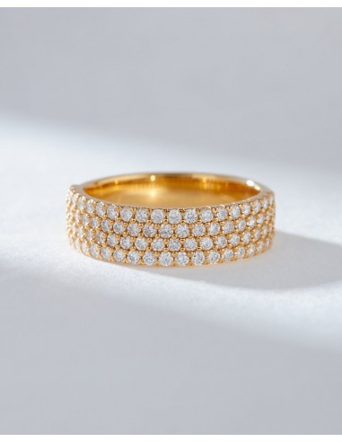 The Blinged Out Diamond Band en linge