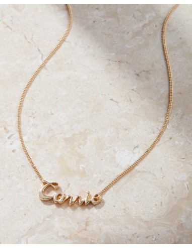 Cursive Nameplate Necklace Les magasins à Paris et en Île-de-France