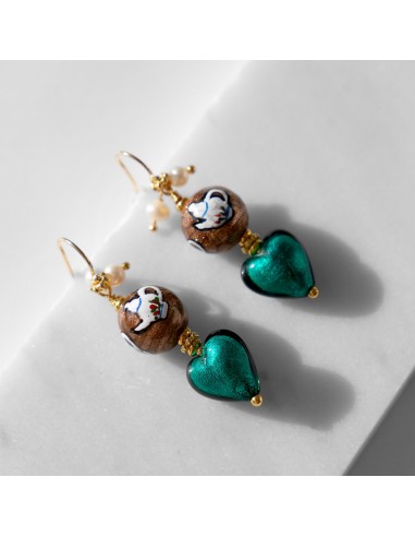 Zoe Earrings with Green Murano Heart Beads en ligne