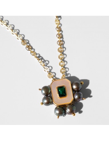 Margherite Pendant with Pearls ouvre sa boutique